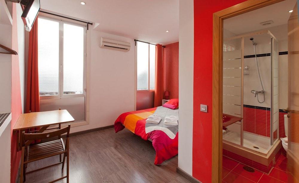 Hostal Abril Мадрид Екстер'єр фото